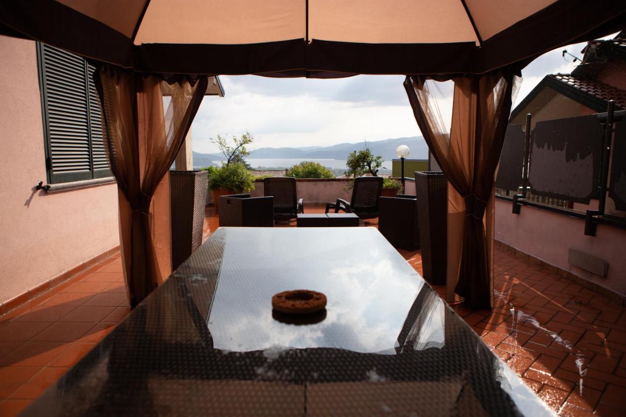Villa Buzzi Besozzo ภายนอก รูปภาพ
