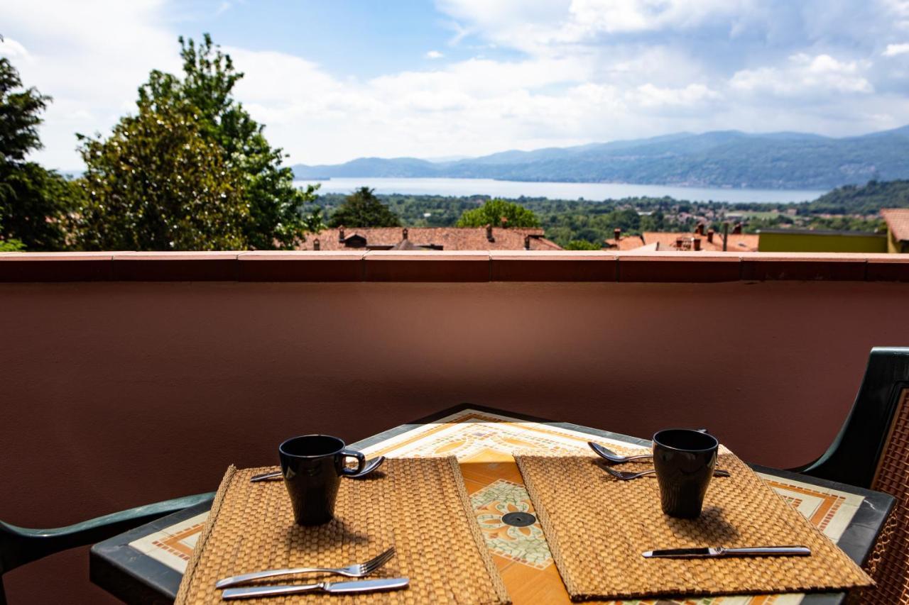 Villa Buzzi Besozzo ภายนอก รูปภาพ