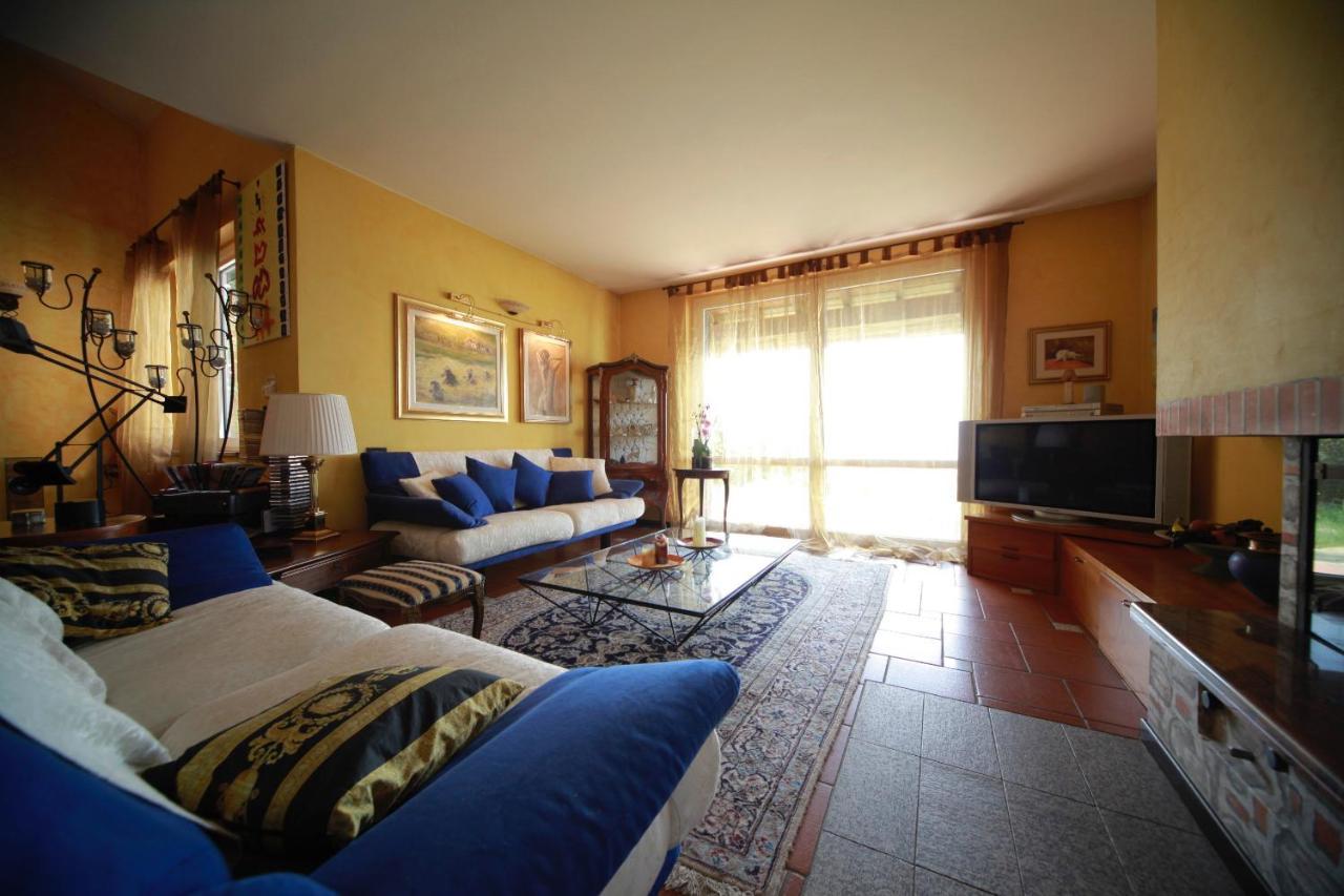 Villa Buzzi Besozzo ภายนอก รูปภาพ