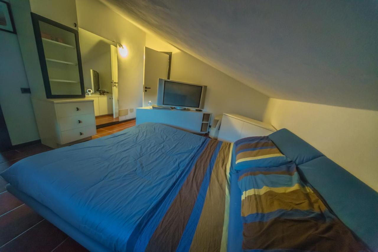 Villa Buzzi Besozzo ภายนอก รูปภาพ